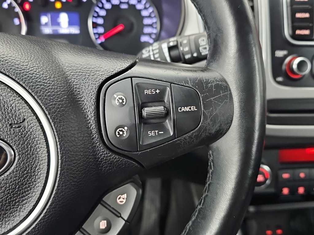 KIA Carens 2015 Azul - Importación desde Corea - HF Imports Iquique - Foto 15