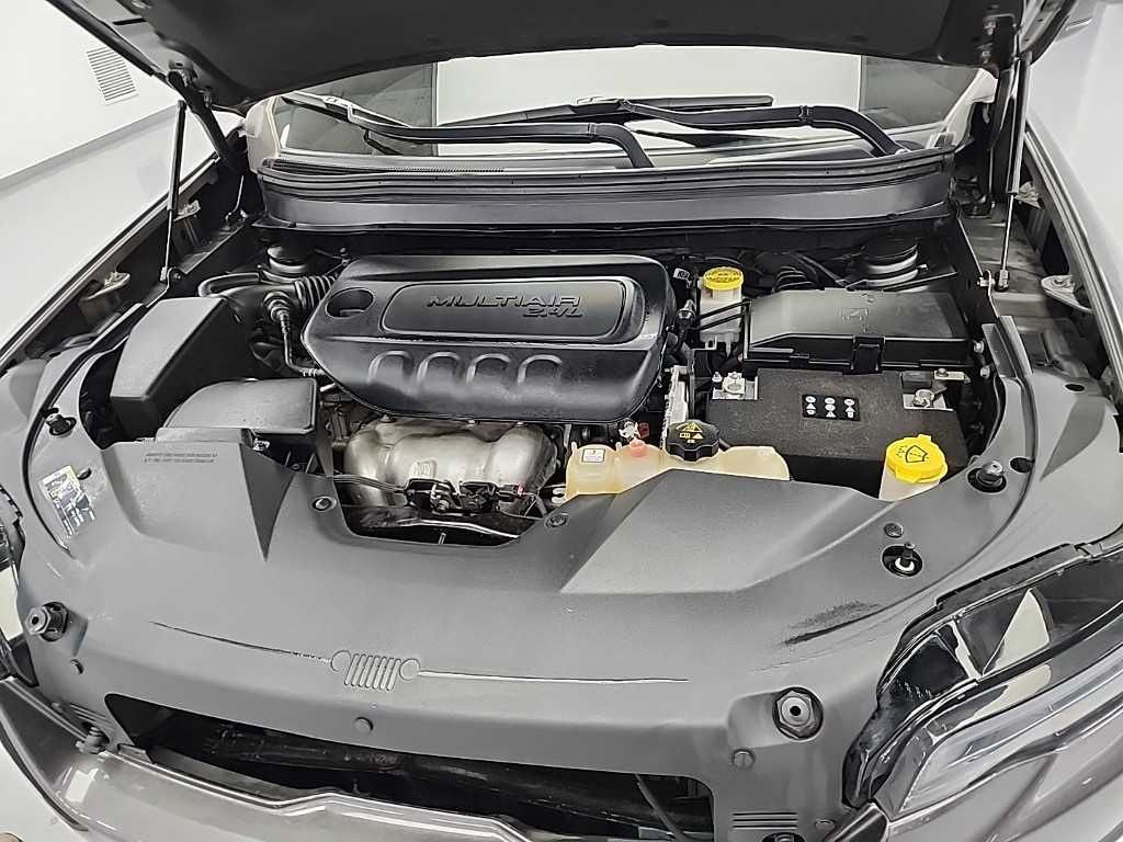 Jeep Cherokee - Vista 5
