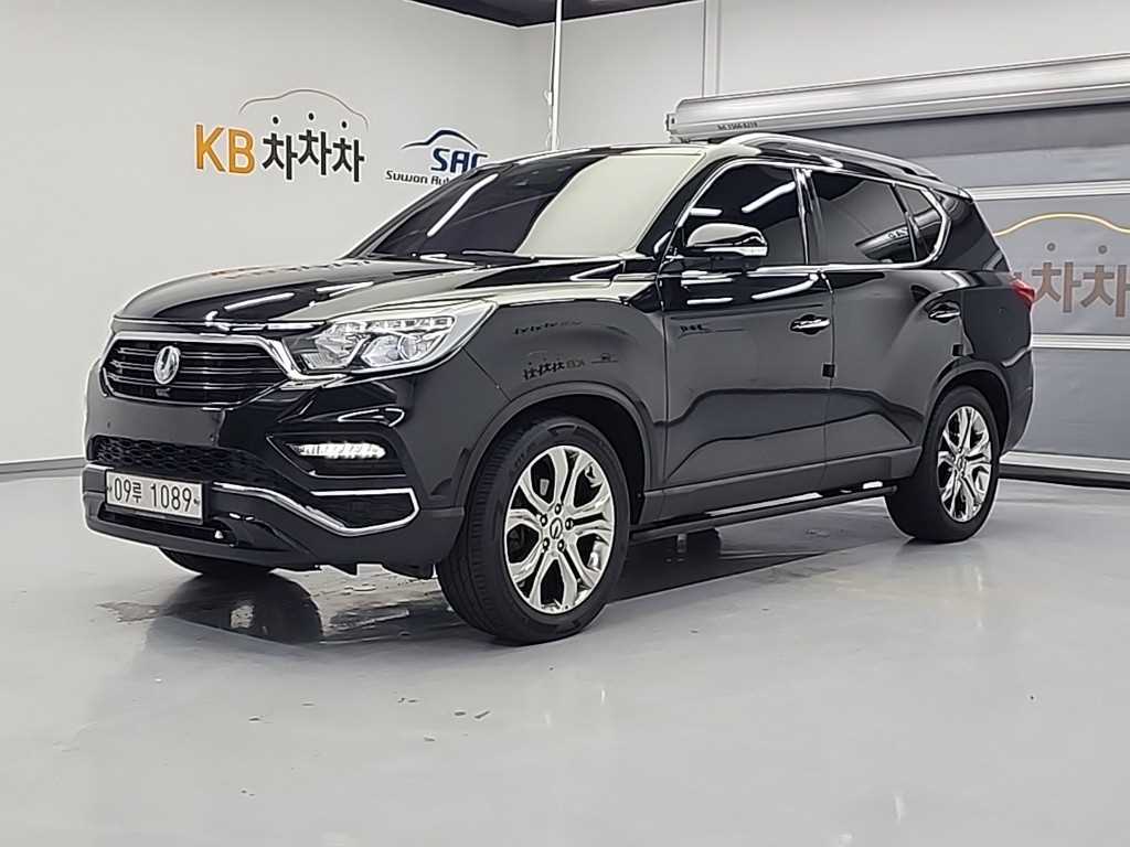 Ssangyong Rexton 2018 Negro - Importación desde Corea - HF Imports Iquique - Foto 1