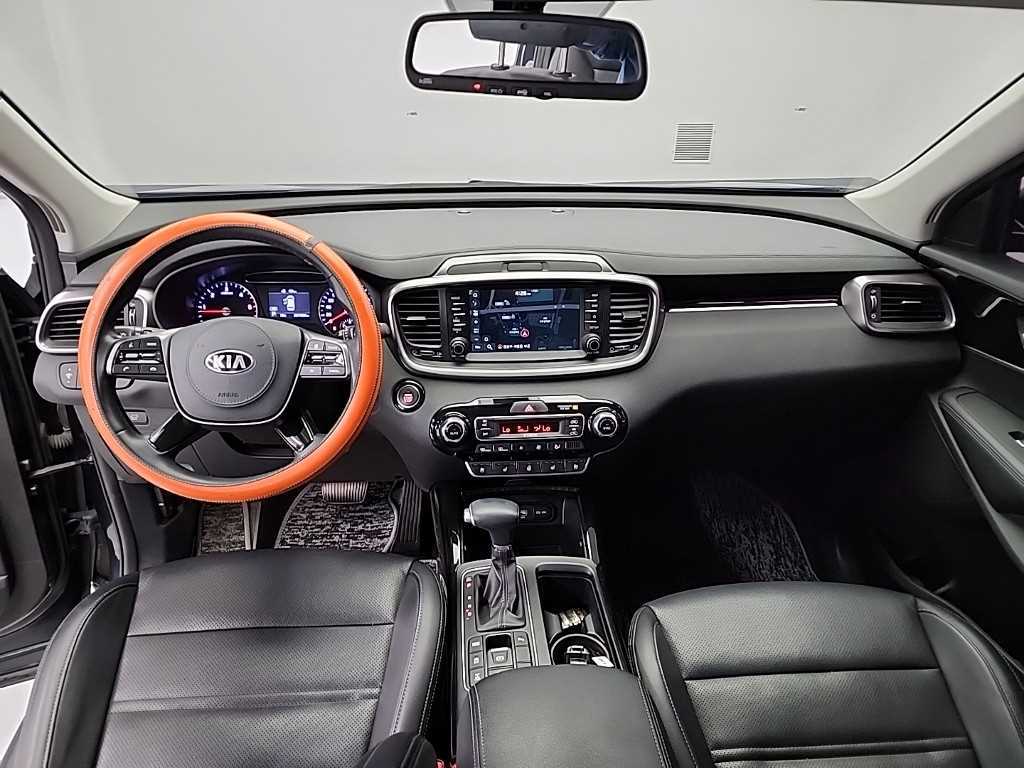 KIA Sorento - Vista 7