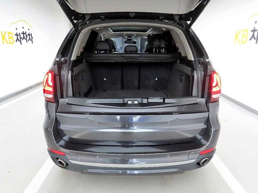 BMW X5 - Vista 5