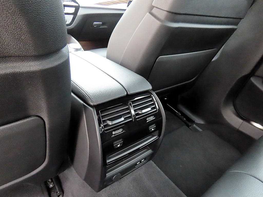 BMW 5 Series 2021 Gris - Importación desde Corea - HF Imports Iquique - Foto 16