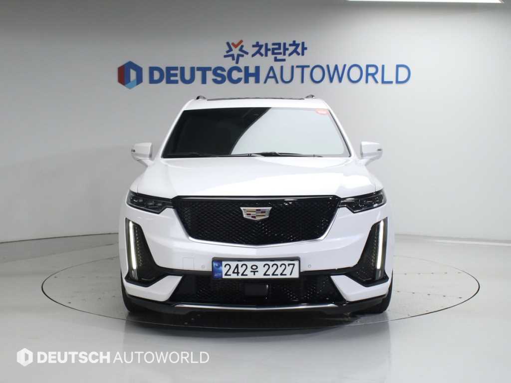 Cadillac XT6 - Vista 3