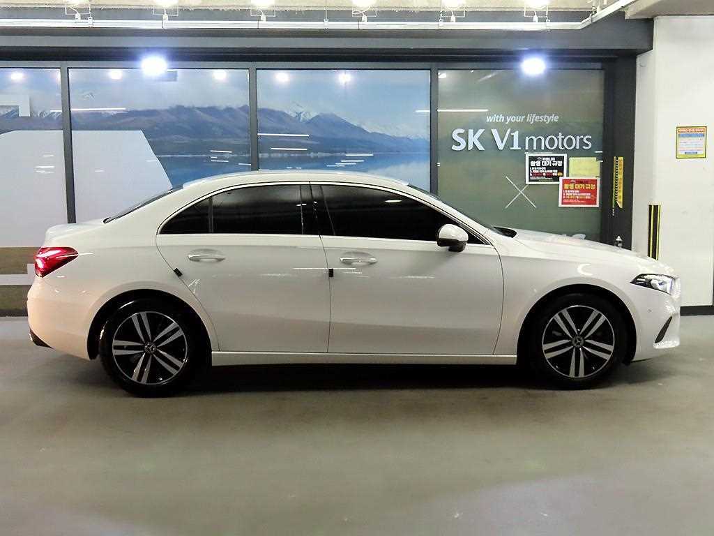 Mercedes Benz A Class - Vista 3