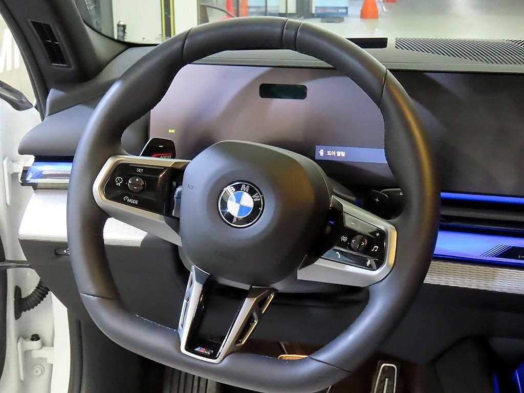 BMW 5 Series - Vista 8
