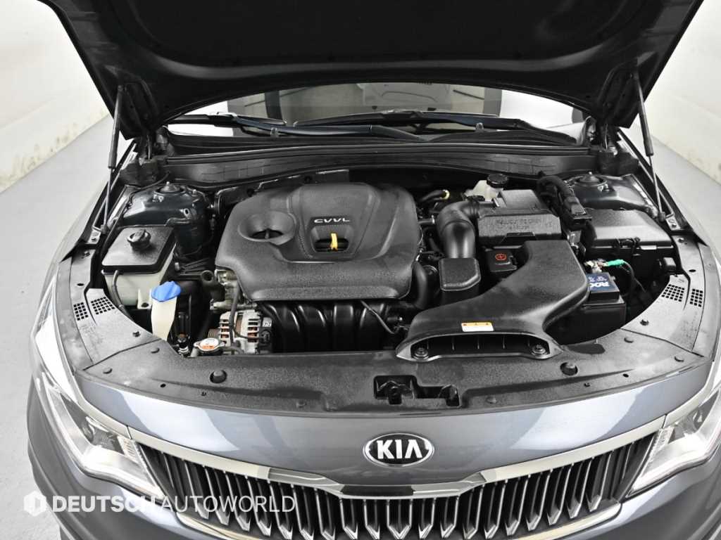 KIA K5 - Vista 6