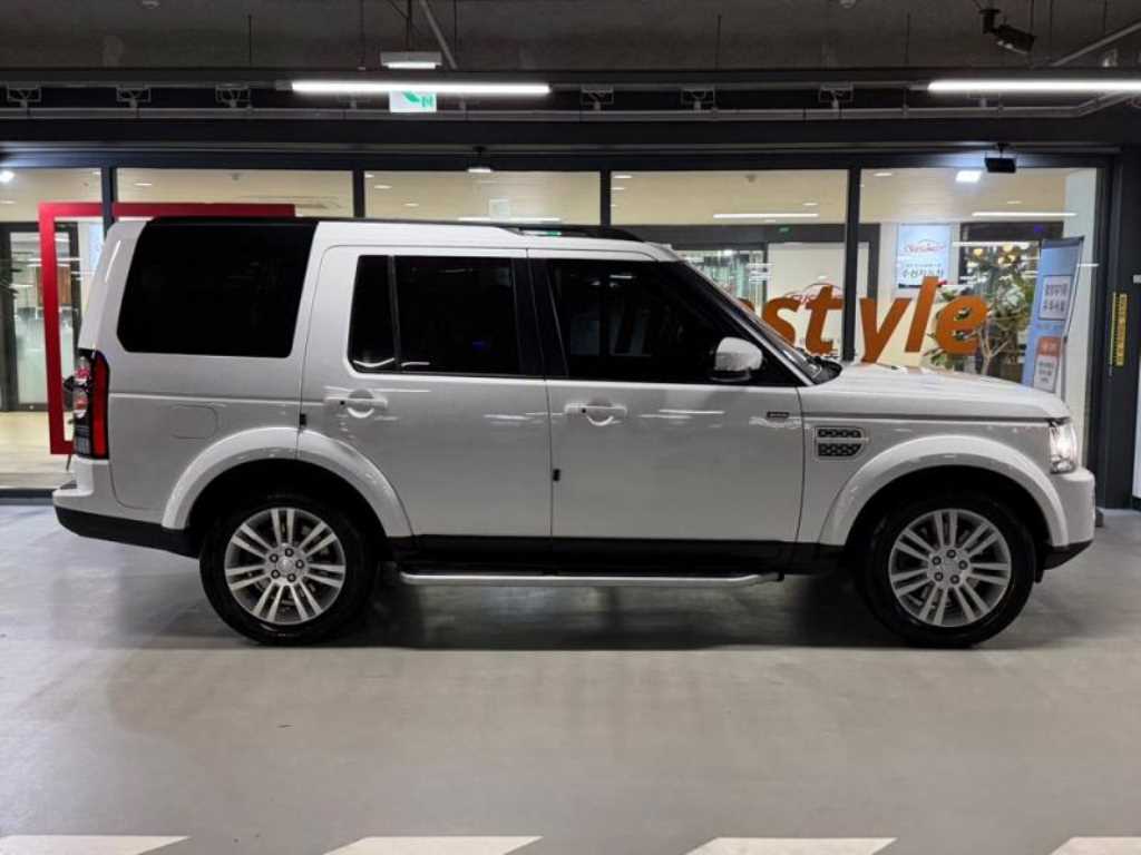 Land Rover Discovery - Vista 3