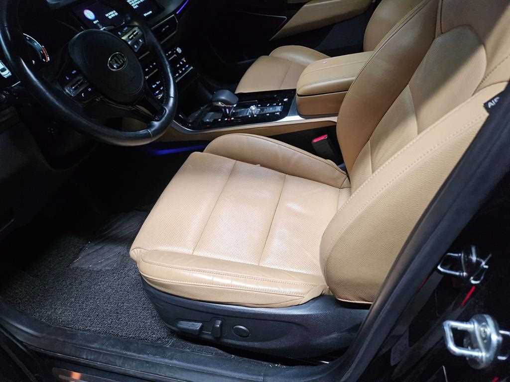 KIA K7 - Vista 4