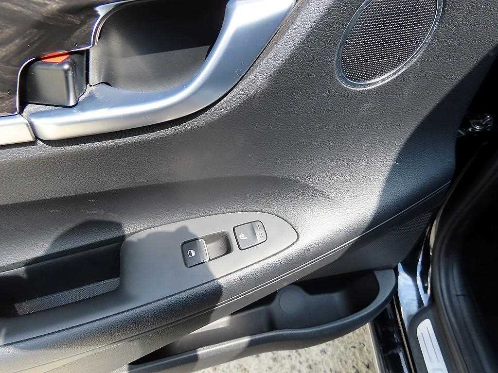 HYUNDAI Grandeur 2018 Negro - Importación desde Corea - HF Imports Iquique - Foto 16