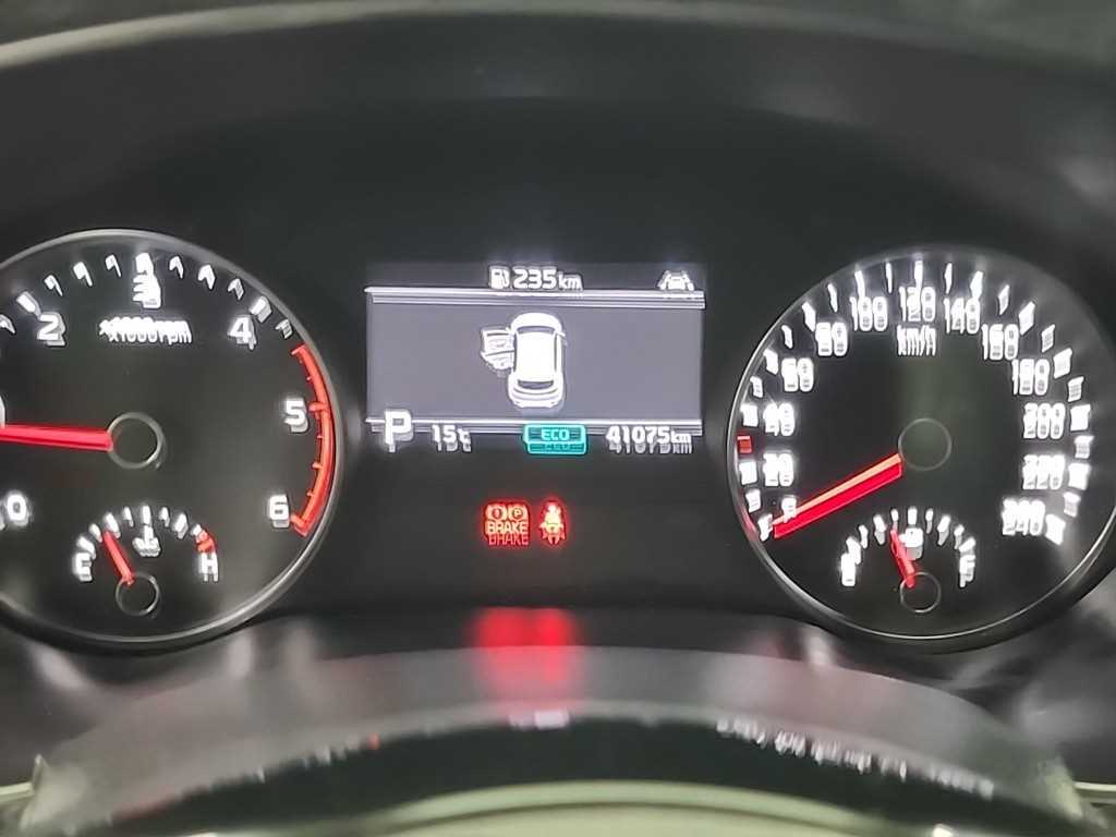 KIA Sportage - Vista 6