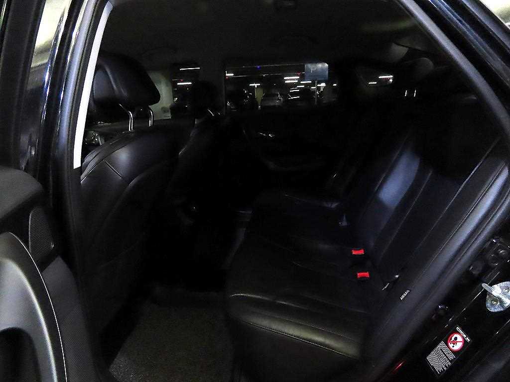 HYUNDAI Grandeur - Vista 7