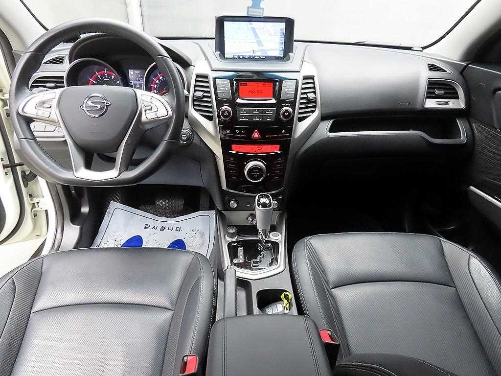 Ssangyong Tivoli - Vista 7
