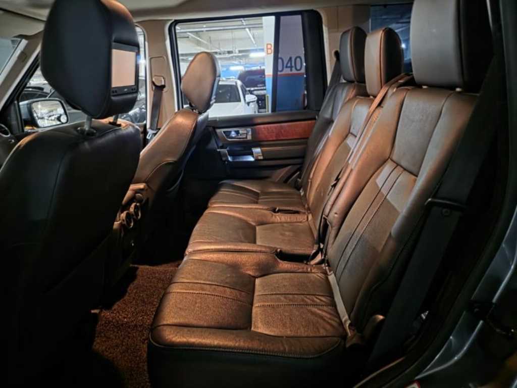 Land Rover Discovery - Vista 9