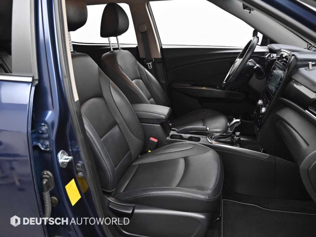 Ssangyong Tivoli - Vista 10