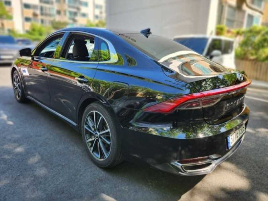 HYUNDAI Grandeur - Vista 4