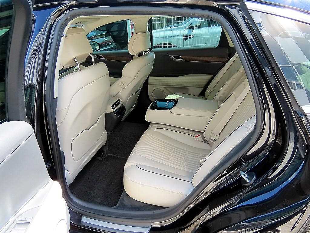 Genesis G80 - Vista 6