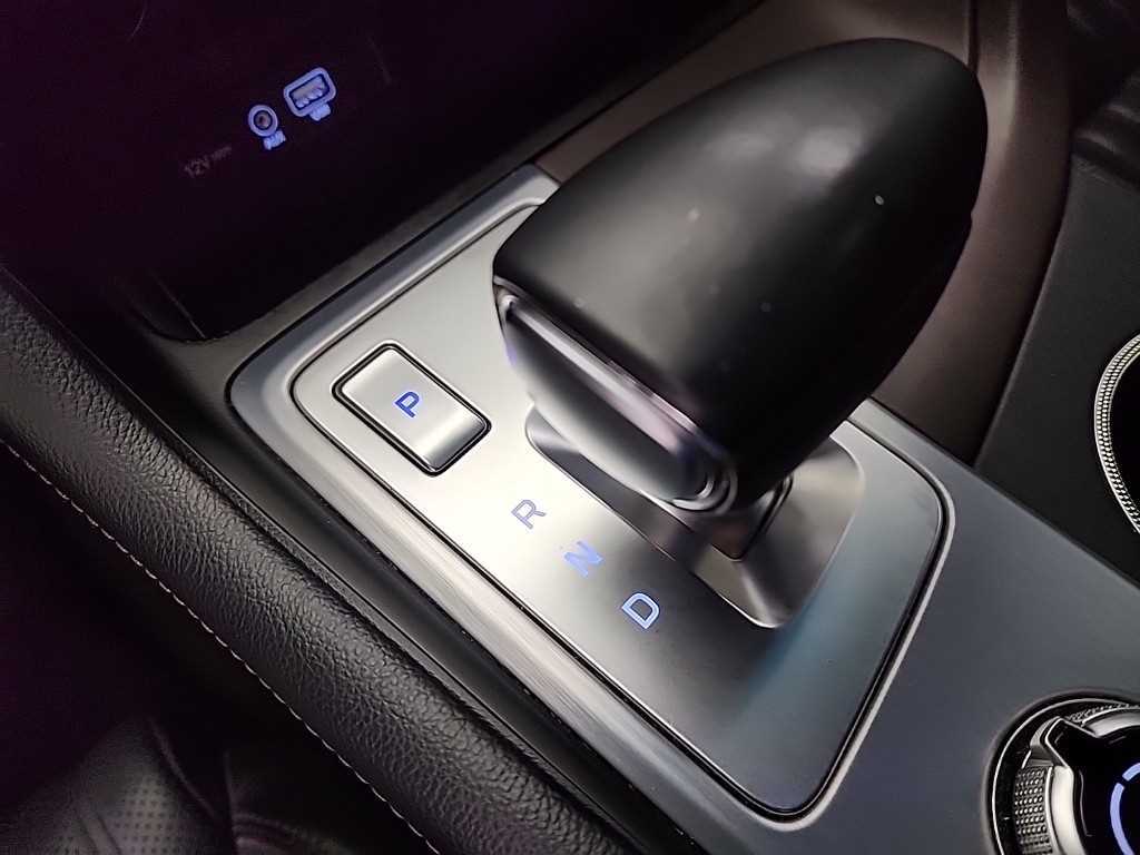 Genesis G70 - Vista 8