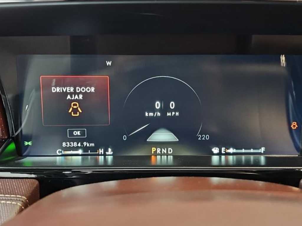 Lincoln Navigator - Vista 6