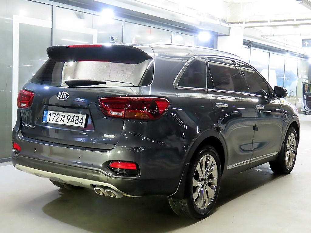 KIA Sorento - Vista 4