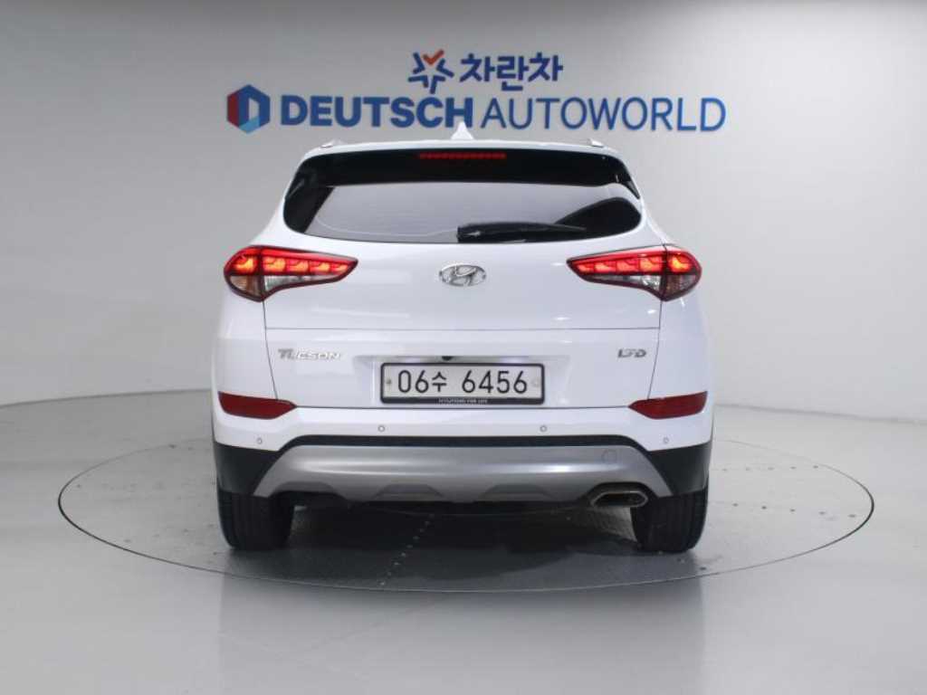 HYUNDAI Tucson - Vista 4