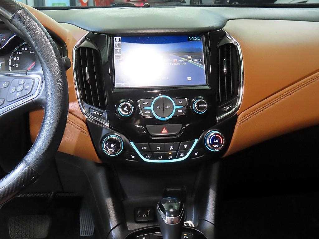 Chevrolet Cruise - Vista 11