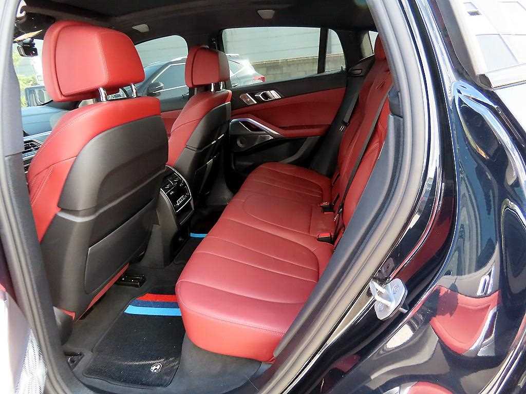 BMW X6 - Vista 6
