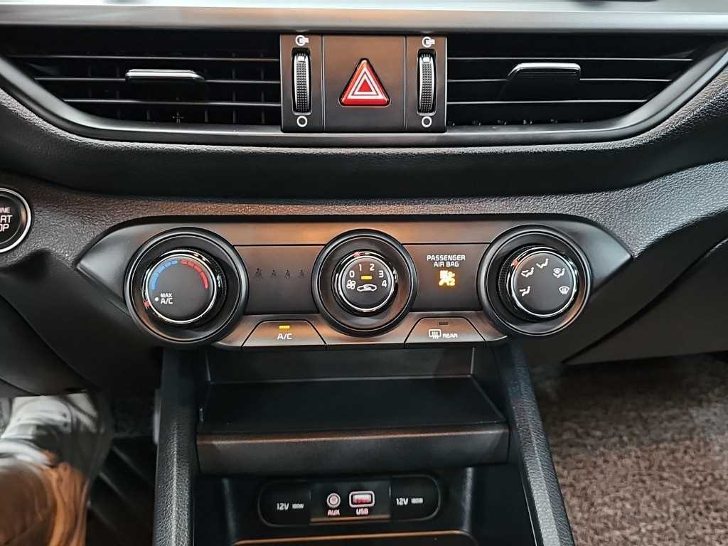 KIA K3 - Vista 10