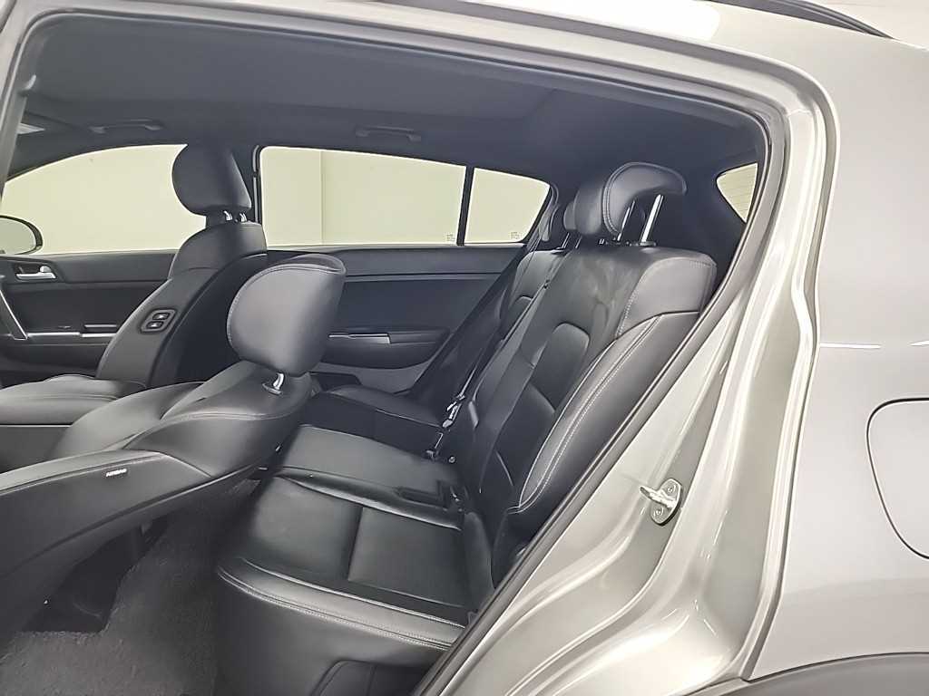 KIA Sportage - Vista 12