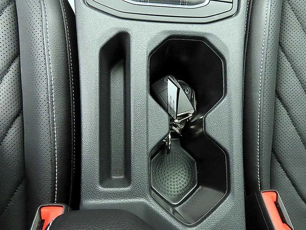 Volkswagen Jetta - Vista 12