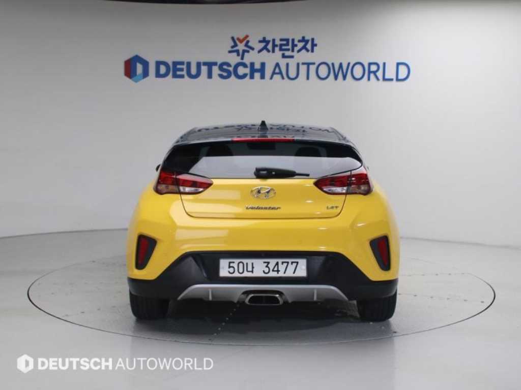 HYUNDAI Veloster - Vista 4