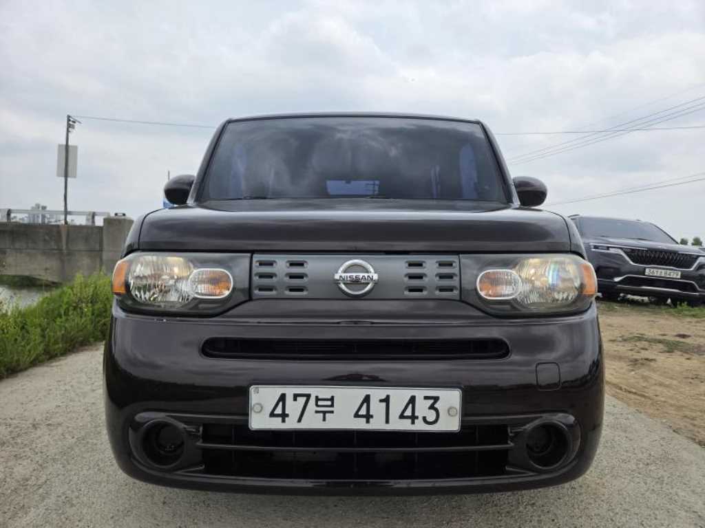 Nissan Cube - Vista 2