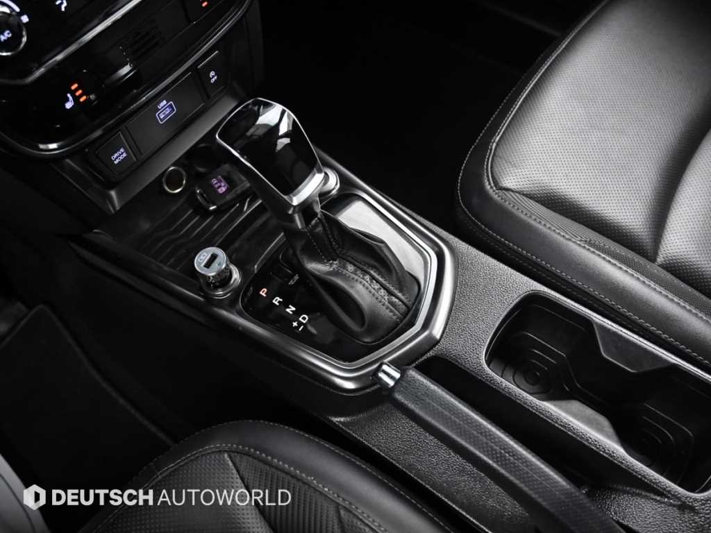 Ssangyong Tivoli - Vista 9