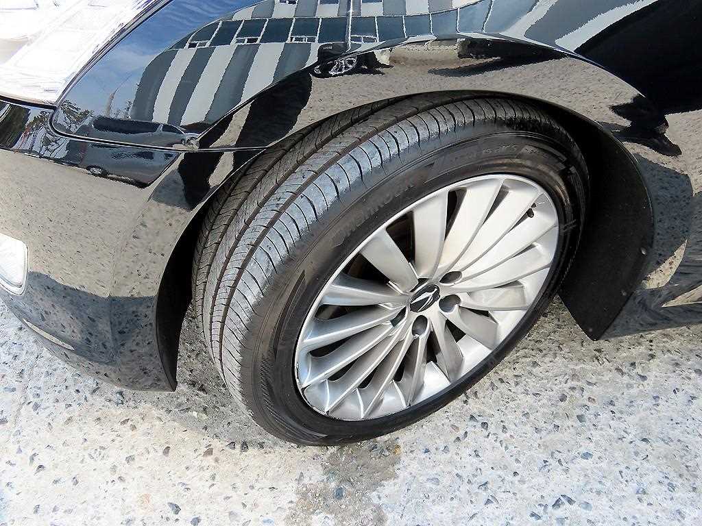 HYUNDAI Equus 2014 Negro - Importación desde Corea - HF Imports Iquique - Foto 20