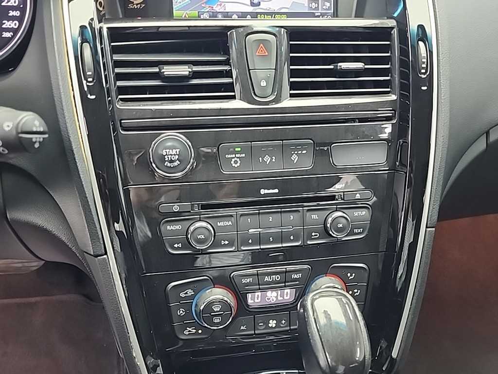 SAMSUNG SM7 - Vista 10