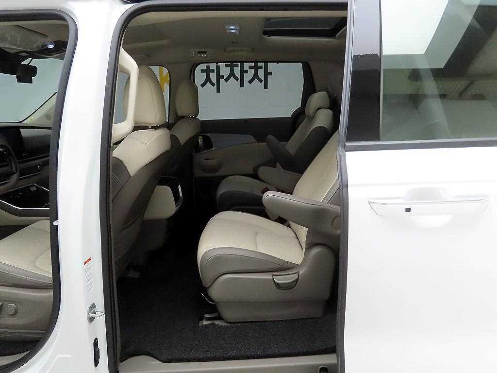 KIA Carnival 2025 the color of pearl - Importación desde Corea - HF Imports Iquique - Foto 13