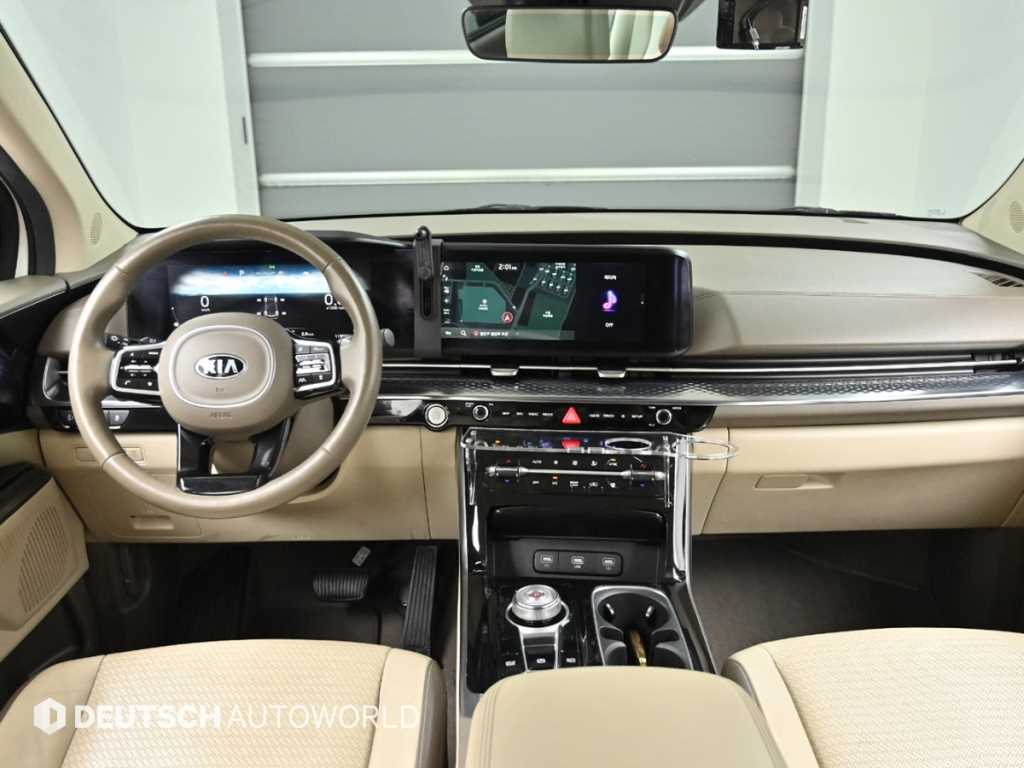 KIA Carnival - Vista 7