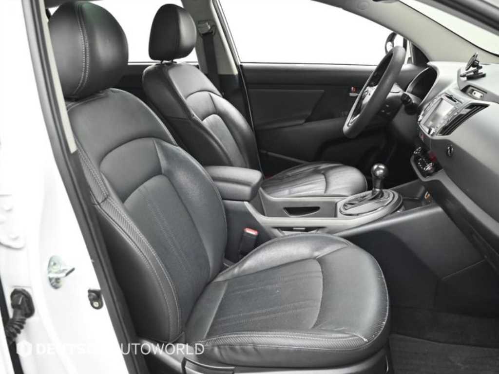 KIA Sportage - Vista 10
