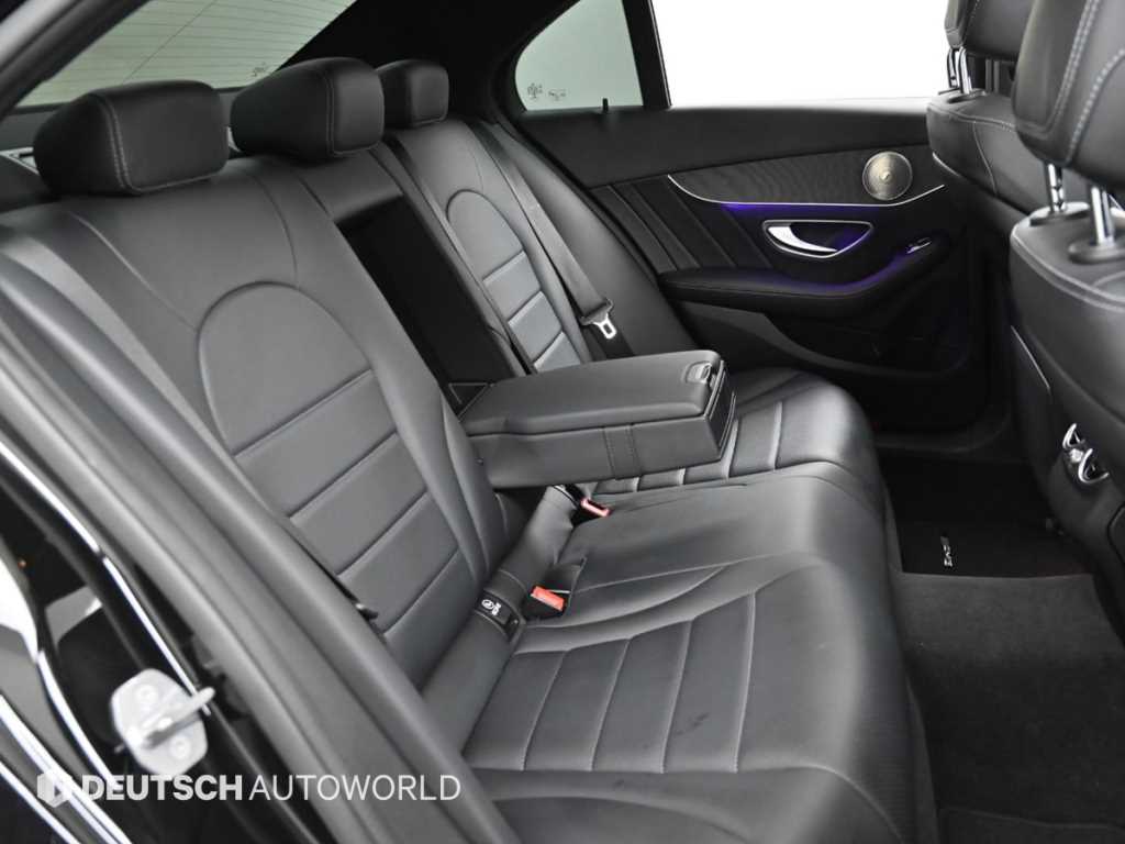 Mercedes Benz C Class - Vista 12