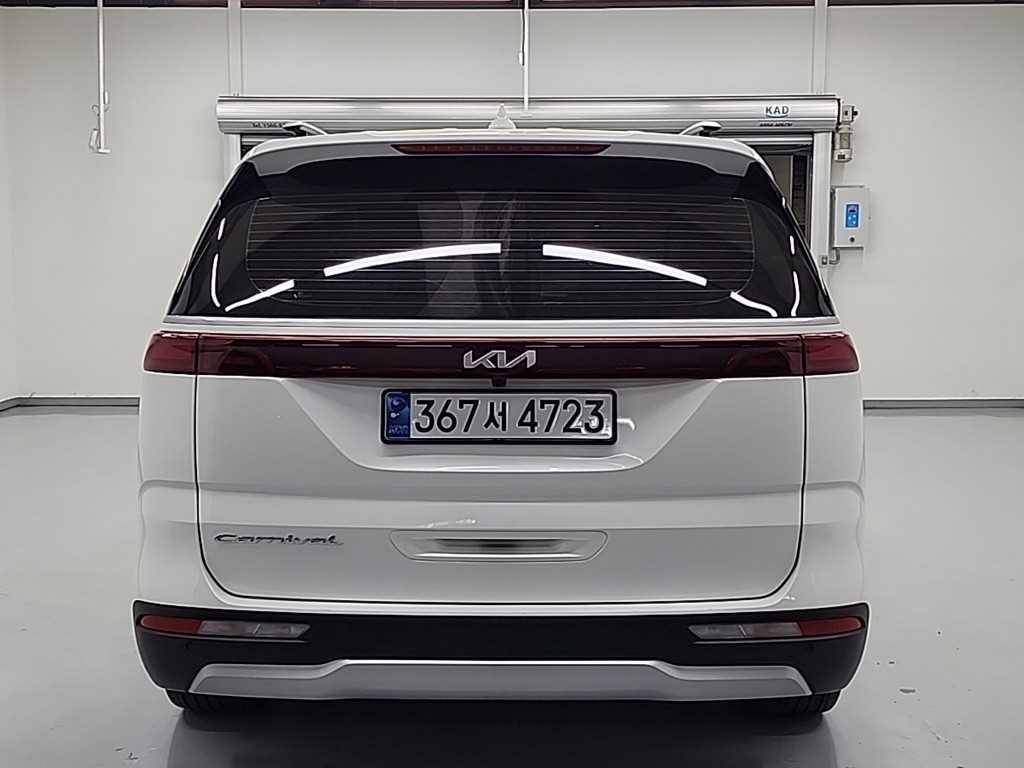 KIA Carnival - Vista 3
