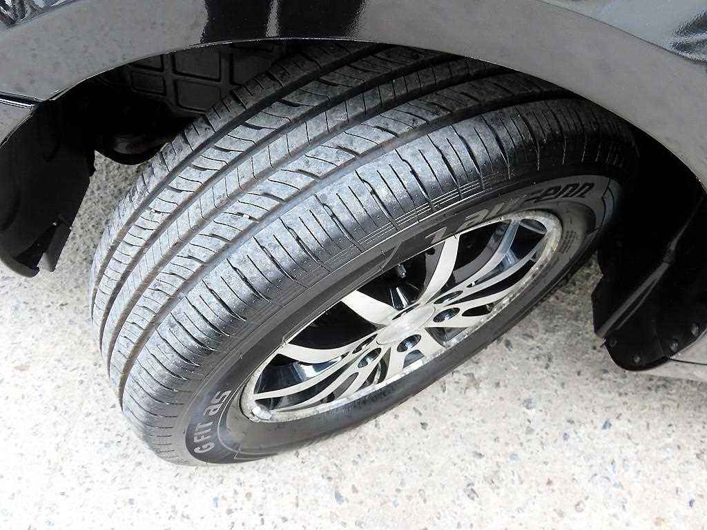 KIA Carnival 2011 Negro - Importación desde Corea - HF Imports Iquique - Foto 19
