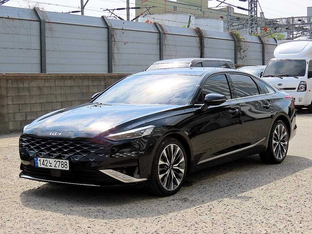 KIA K8 - Vista 2