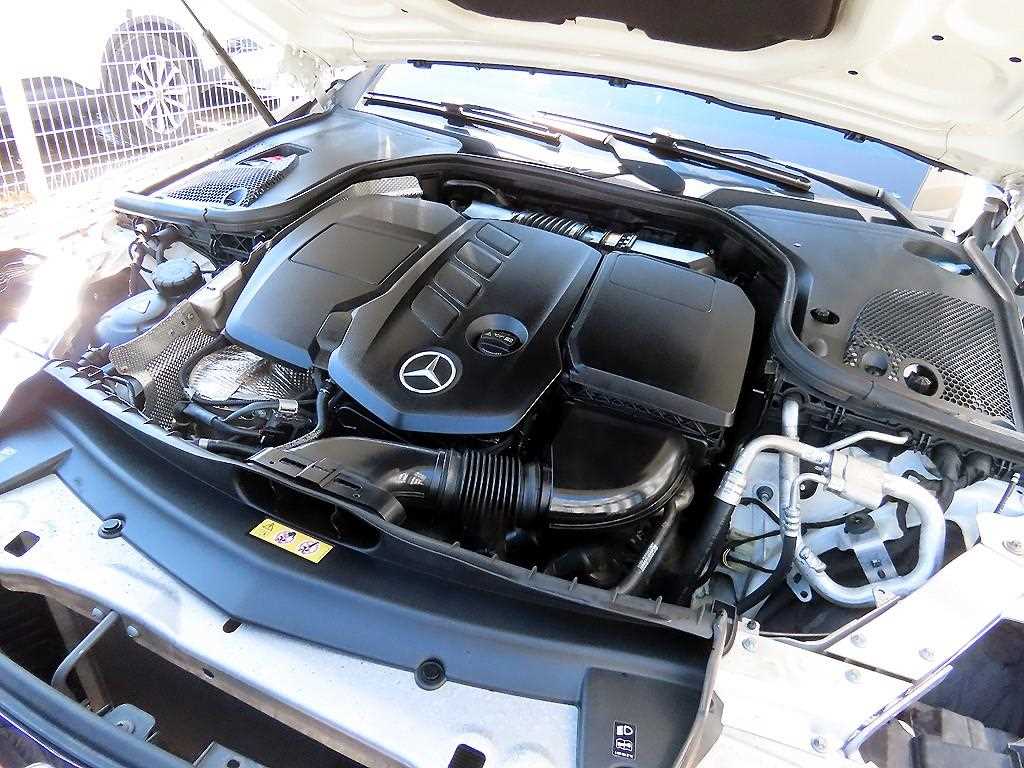 Mercedes Benz E class 2019 Blanco - Importación desde Corea - HF Imports Iquique - Foto 19