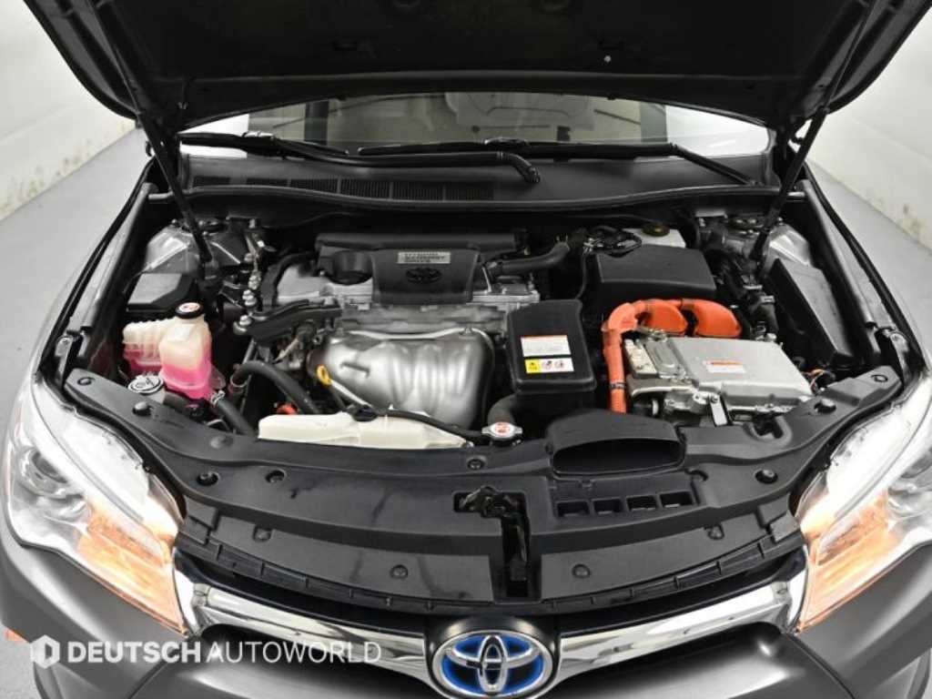 Toyota Camry - Vista 6