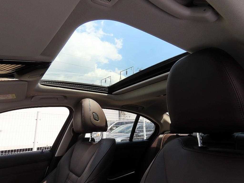 BMW 3 series 2022 Blanco - Importación desde Corea - HF Imports Iquique - Foto 18