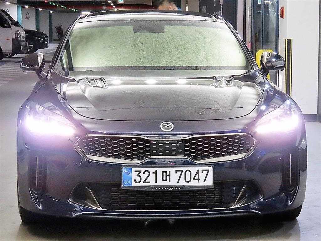 KIA Stinger - Vista 2