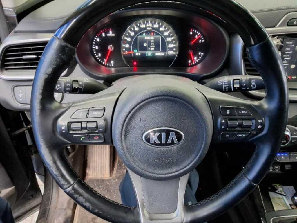 KIA Sorento - Vista 10