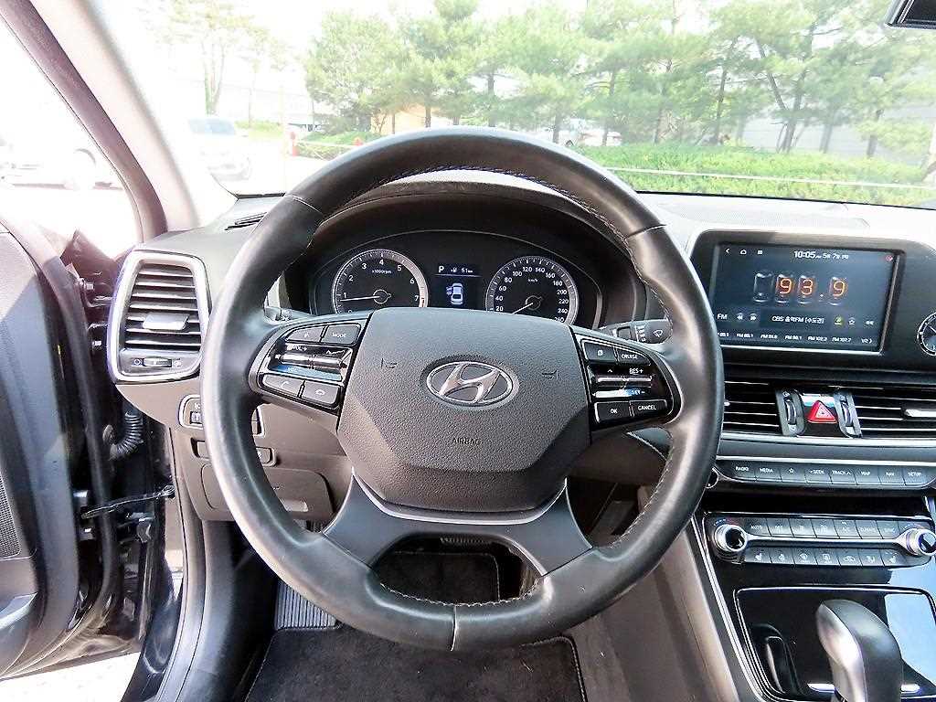 HYUNDAI Grandeur - Vista 8