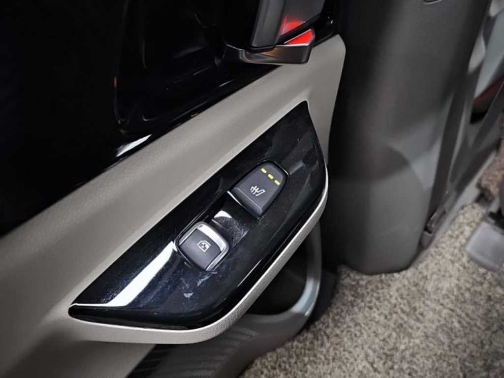 KIA Carnival 2023 Blanco - Importación desde Corea - HF Imports Iquique - Foto 15