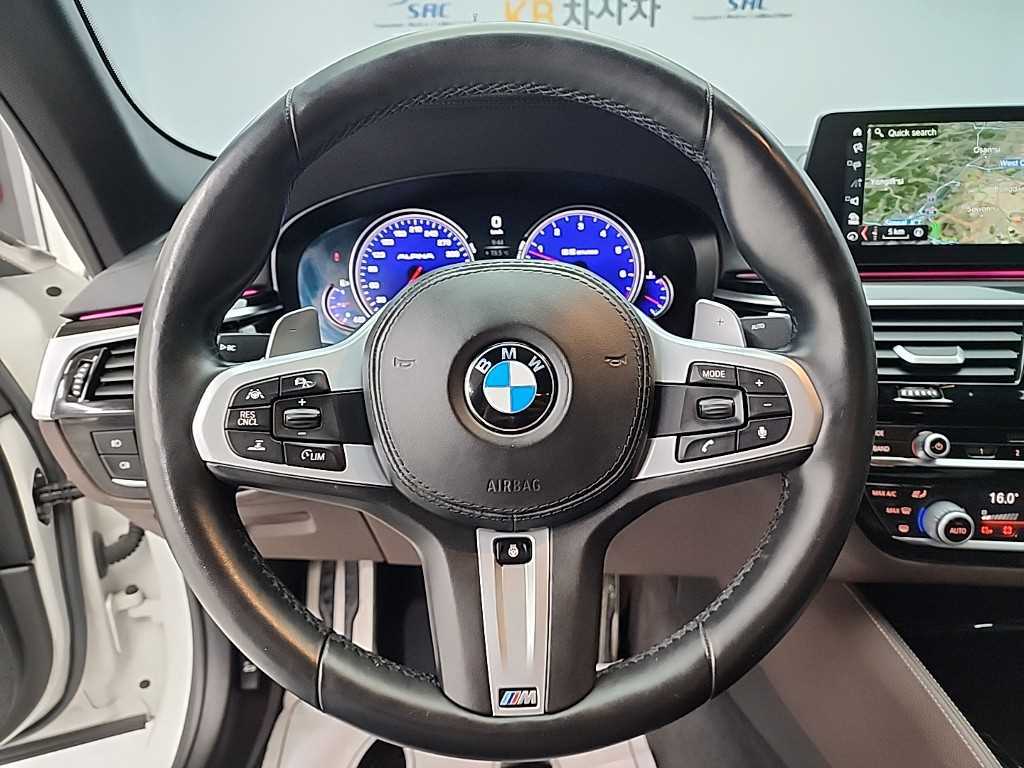 BMW 5 Series - Vista 9