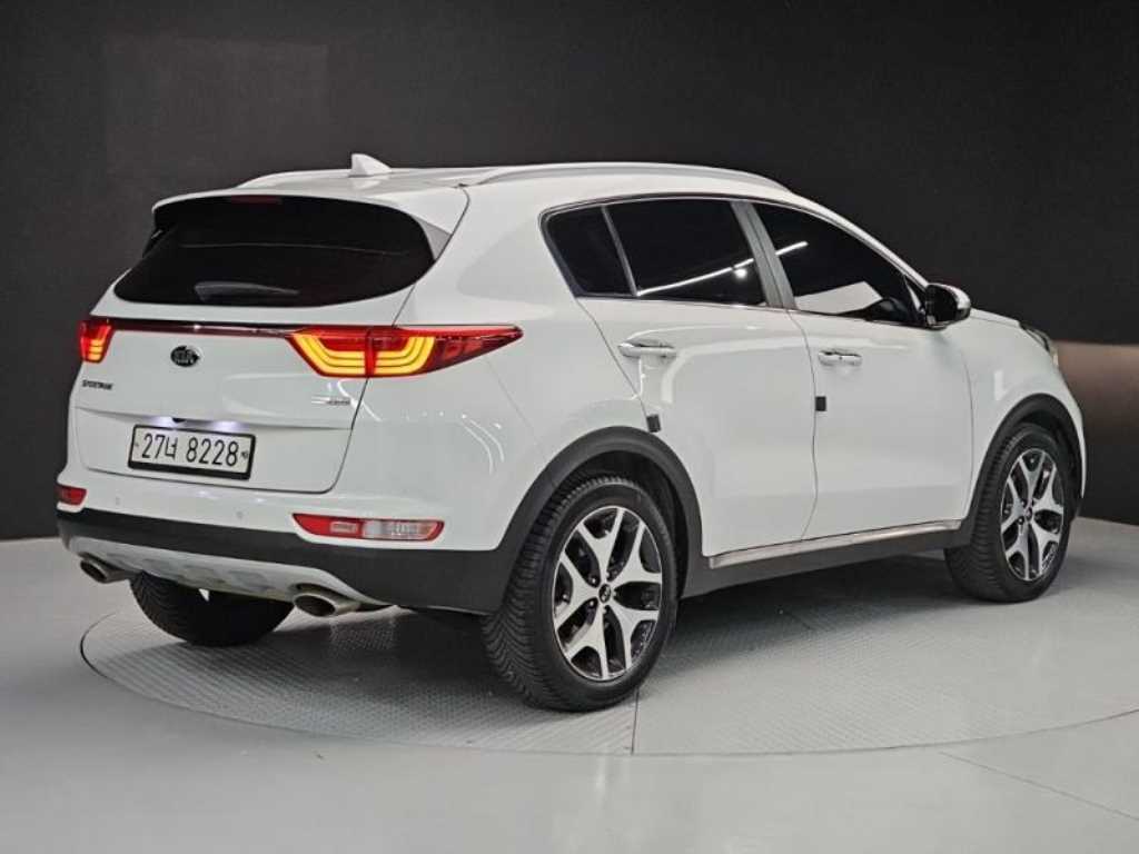 KIA Sportage - Vista 3
